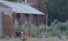 Ragazzo precipita da 10 metri e muore