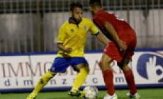 Parma, pari a Monza