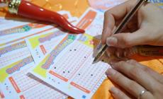 Sospesi Lotto, Superenalotto, slot machines e lotterie
