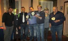 Divora 435 anolini in due ore: Mirko è ancora campione