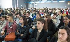 I giovani hanno fiducia nel "modello Olivetti"