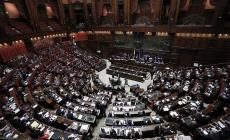 Le gesta del trio Salvini, Di Maio, Berlusconi  