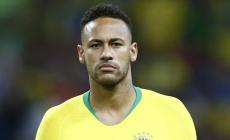 Neymar incontra Buffon: "Sono felice"