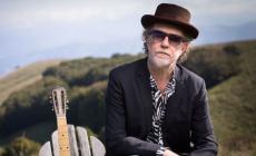 Per De Gregori ritorno al Regio in «Vivavoce»