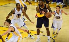 Gara-1 ai Warriors, Irving fa crac