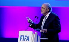 Blatter apre alla moviola: «Un aiuto in più»