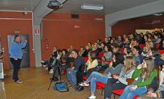 Giovani e tecnologie: come difendersi dalle insidie della Rete 