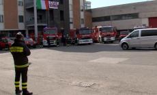 Lo straziante saluto dei vigili del fuoco a Giorgio Gardini - Video 