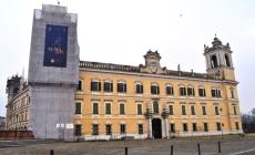 Reggia, esperti al lavoro per arredare il piano nobile