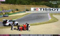Caduta choc in Moto3, angoscia per Rodrigo
