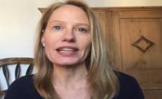 Online s&igrave; ma con stile, il galateo del telelavoro - Video