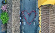 Gli auguri speciali dell'Assistenza Pubblica: catturati dal cielo - Foto