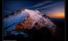 In mostra la montagna in bianco