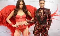 Adriana Lima "scopre" Adriana Lima 