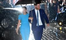 Harry e Meghan annunciano il boicottaggio dei tabloid inglesi