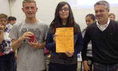 Al liceo "Ulivi" sfida per 9 squadre a colpi di quiz e indovinelli