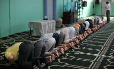 Moschee chiuse, il Ramadan inizia  in piazza Garibaldi