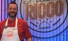 Camisa, il «gastromaniaco tarsognino» vince la puntata di «Piatto Ricco»
