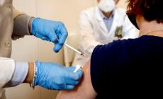 Giro di vite sugli over 50 non vaccinati: 17mila a Parma e provincia