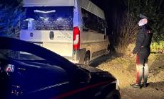 Ubriaco e senza patente: con il furgone semina il panico a San Nicomede