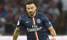Lavezzi manda messaggi, DeLa lo allontana