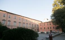 Piazzale Borri, residenti esasperati: «Risse e vandalismi»