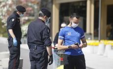 Conte: 'E' l'ora della responsabilità: evitiamo i passi indietro'. In A1 tornano le auto tra Lombardia ed Emilia: tanti verso Sud. In 192 a bordo del primo treno Milano-Napoli