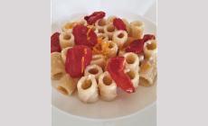 &laquo;Mezze maniche con Parmigiano, pomodorini e scorza d&rsquo;arancia&raquo;