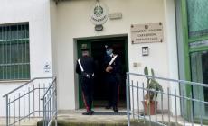Fugge alla vista dei carabinieri: inseguito, bloccato e supermultato