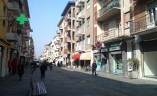 Fidenza, a 4 anni da sola in via Cavour: si era persa, salvata da due passanti