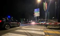 Agguato con la pistola, aggressore individuato: è caccia all'uomo