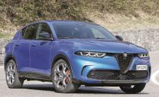 Al volante di Alfa Romeo Tonale