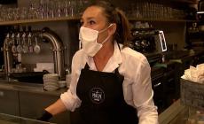 Primo giorno di riaperture in citt&agrave;, i negozianti festeggiano ma restano le norme da rispettare - Video