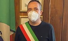 La rabbia di Massari: «Tutti insieme all'aperitivo come se nulla fosse»