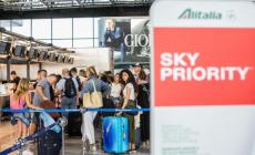 De Micheli: "Dal 3 giugno riaperti tutti gli aeroporti"