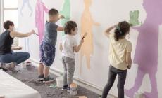 Il murales nella mensa della Zacmi? Lo fanno i bimbi della scuola dell'infanzia