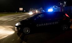 Incendiano un telone al Lido Valtermina: beccati in flagrante due minorenni