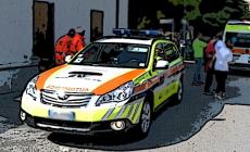 Bambino di 3 anni cade dal quinto piano e muore