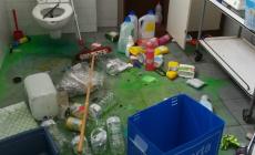Nuova incursione:  i vandali  devastano l'oratorio
