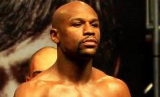 Dalla piscina alla discoteca, notte folle per Floyd Mayweather