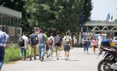 Gli amici: «Quel che è successo fa troppo male»