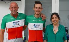 Filippo Zana in visita alla Bardiani: «Voglio vincere ancora»