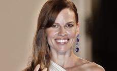 Lacrime con Hilary Swank in «Quasi amici» al femminile