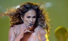 Lucchi «corteggia» Jennifer Lopez«: «Palazzo Pellerzi se vuoi è tuo, pronto il progetto per il recupero»