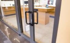 Doppio assalto alla Apple, ladri due volte in fuga