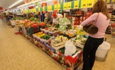 A maggio in calo la fiducia di consumatori e imprese