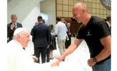 Il rugbista Paolo Bettati da Canterbury a Roma dal Papa: avventura a piedi