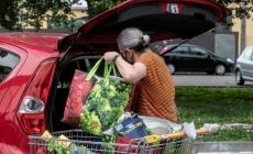 «Prezzi alle stelle, che fatica riempire il carrello»