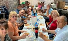 Giuncareggio fra i rovi: fanno pulizia nipoti e pronipoti dei vecchi abitanti
