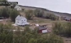 Frana ad Alta, in Norvegia: diverse le case finite in mare - Video